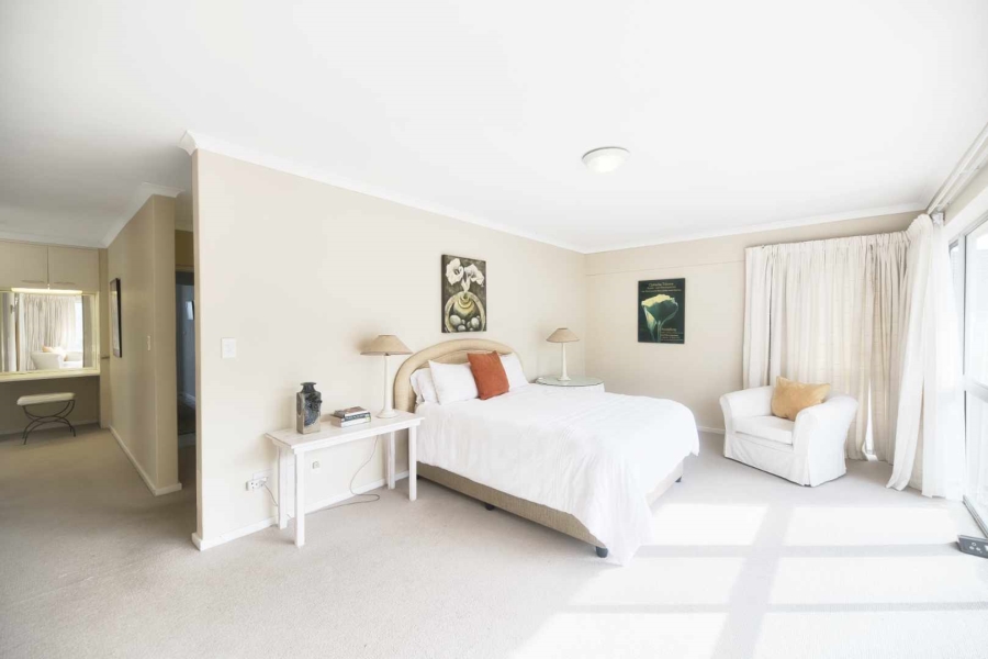 4 Bedroom Property for Sale in Voelklip Western Cape